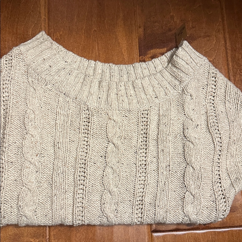 Hollister Co. Newport Peninsula Sweater NWT
